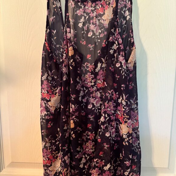 Size Large Forever 21 floral button up Blouse Sheer - Picture 2 of 3